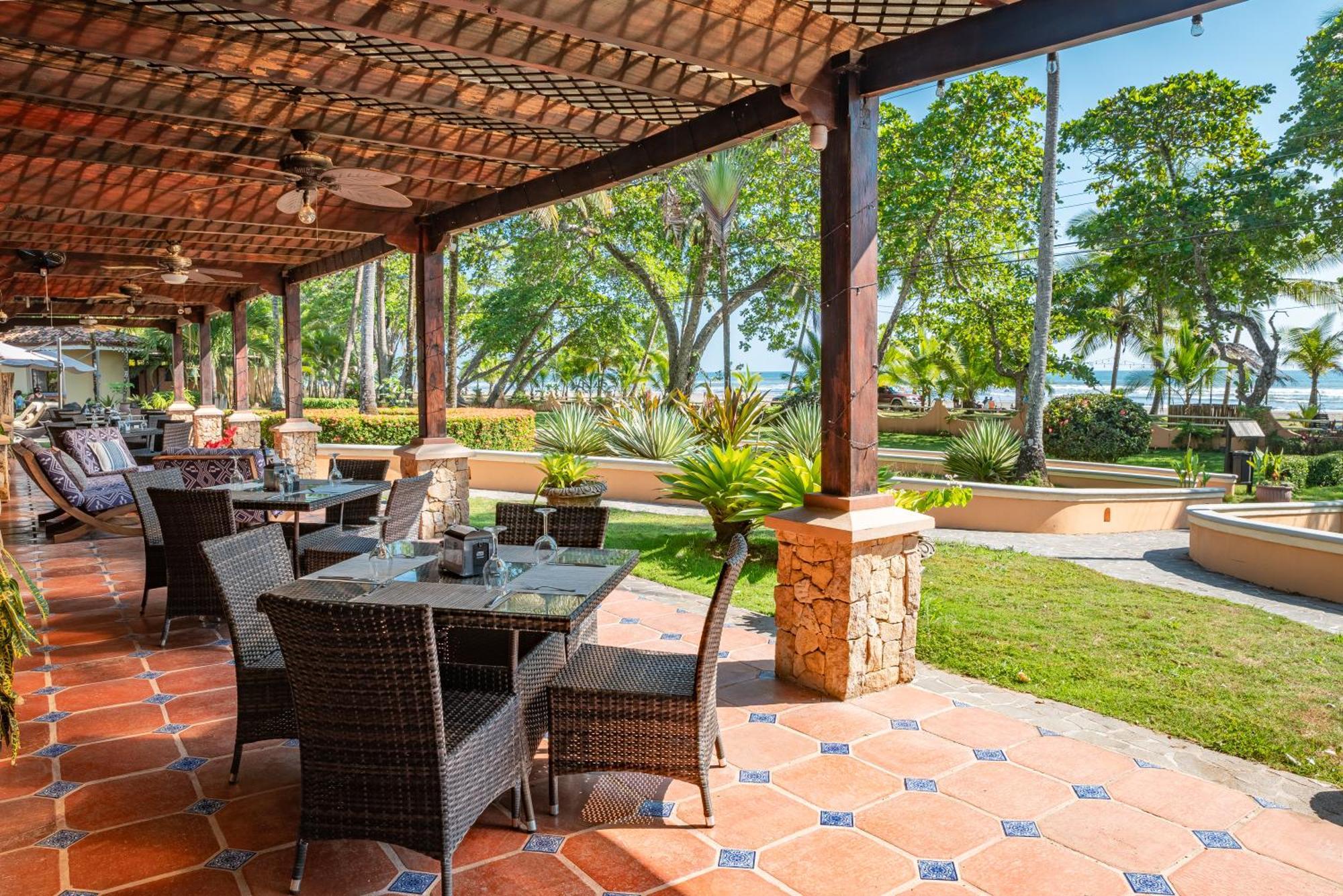 Sunset Del Mar Beach Resort 에스테릴로스 에스테 외부 사진